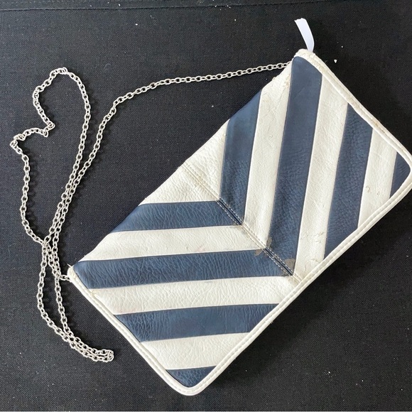 Unbranded Chevron Clutch Navy Blue White Envelope Crossbody - Picture 5 of 10